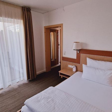 Hotel Garni Superior Metzingen  Exterior photo
