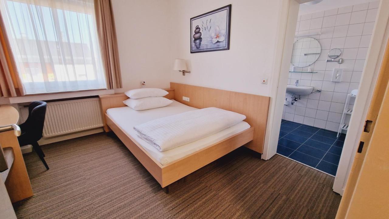 Hotel Garni Superior Metzingen  Exterior photo