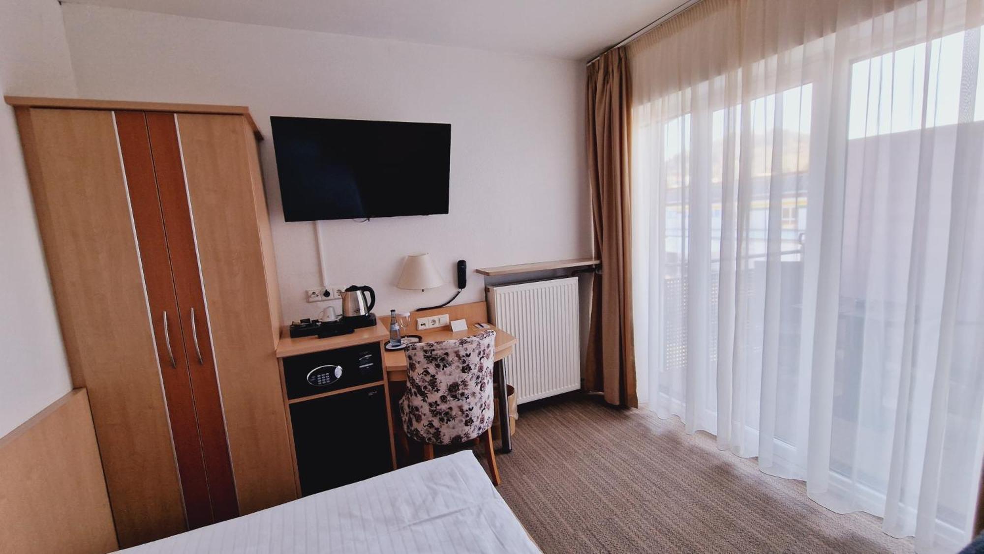 Hotel Garni Superior Metzingen  Exterior photo