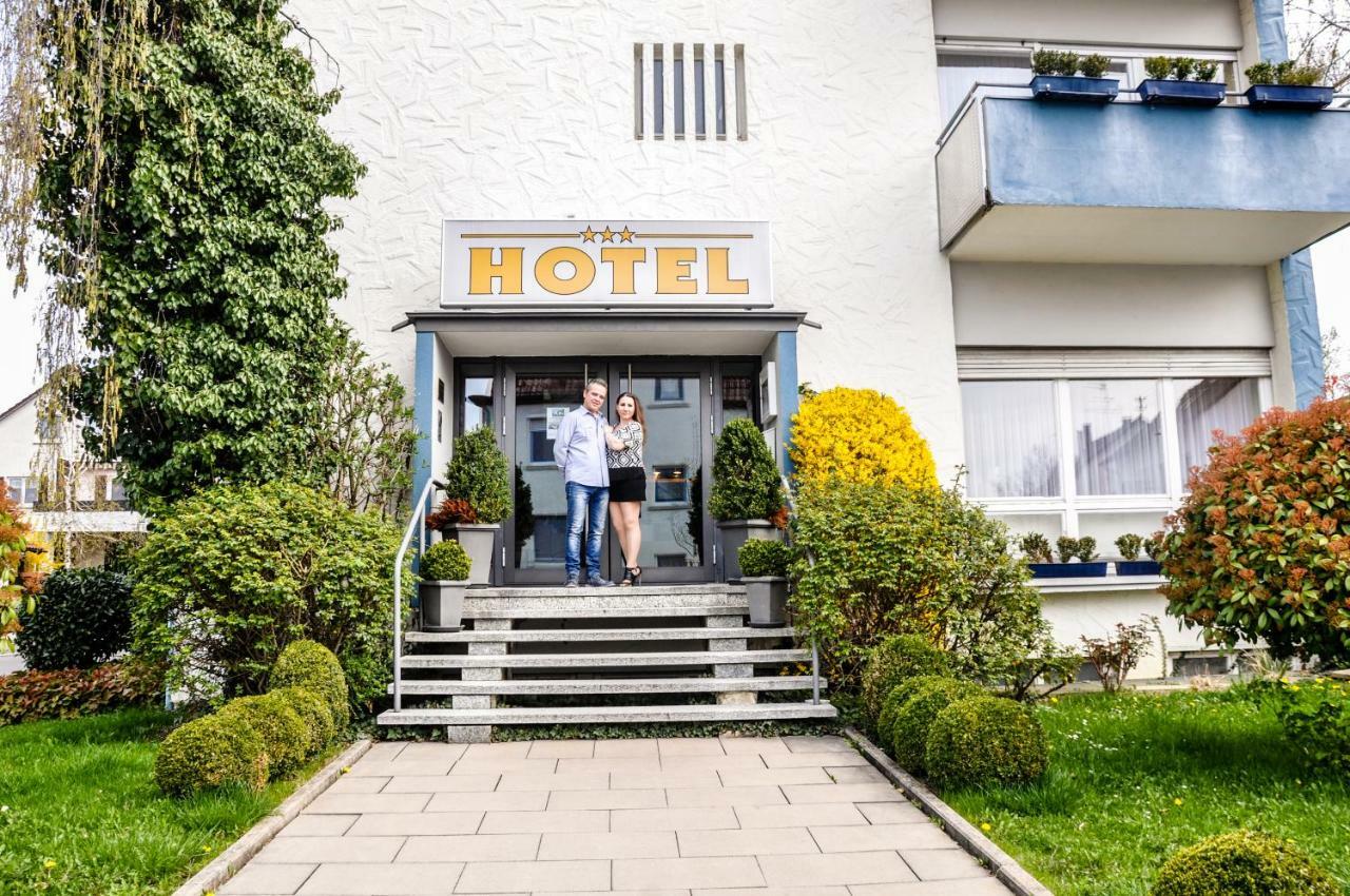 Hotel Garni Superior Metzingen  Exterior photo